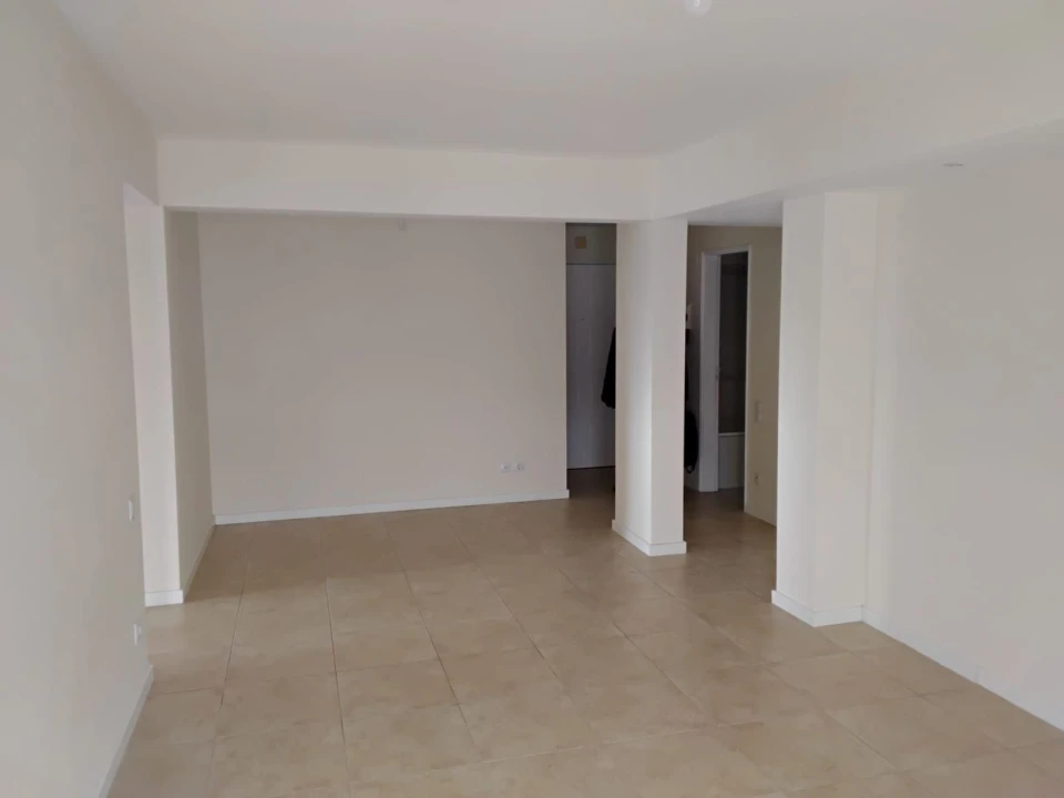 Apartamento T2 para Venda em Algueirão-Mem Martins Foto 10