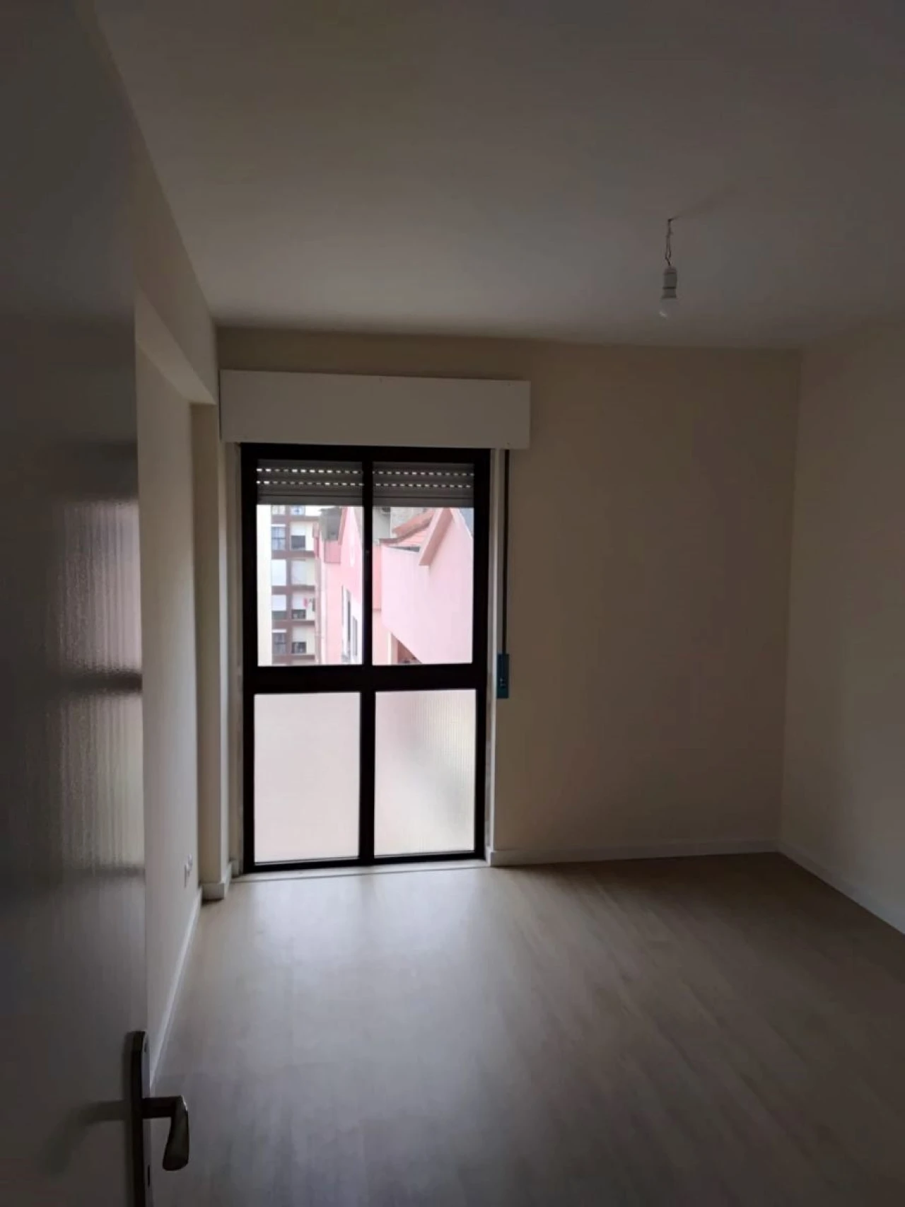 Apartamento T2 para Venda em Algueirão-Mem Martins Foto 16