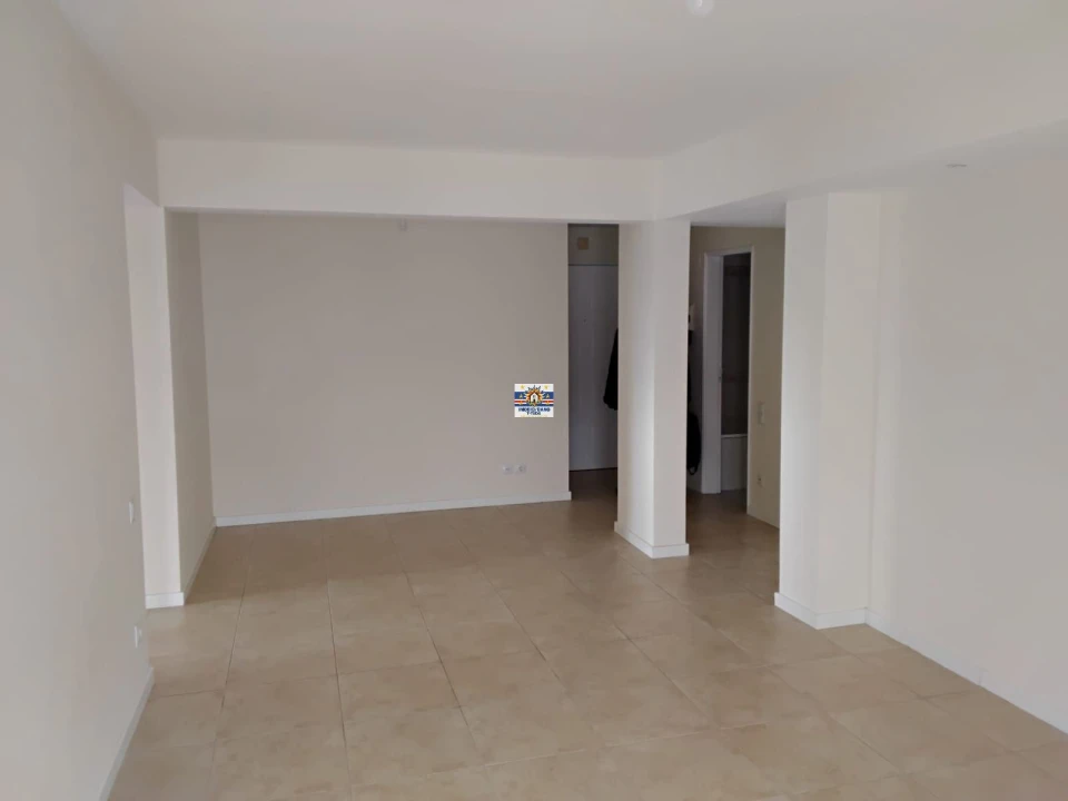 Apartamento T2 para Venda em Algueirão-Mem Martins Foto 12