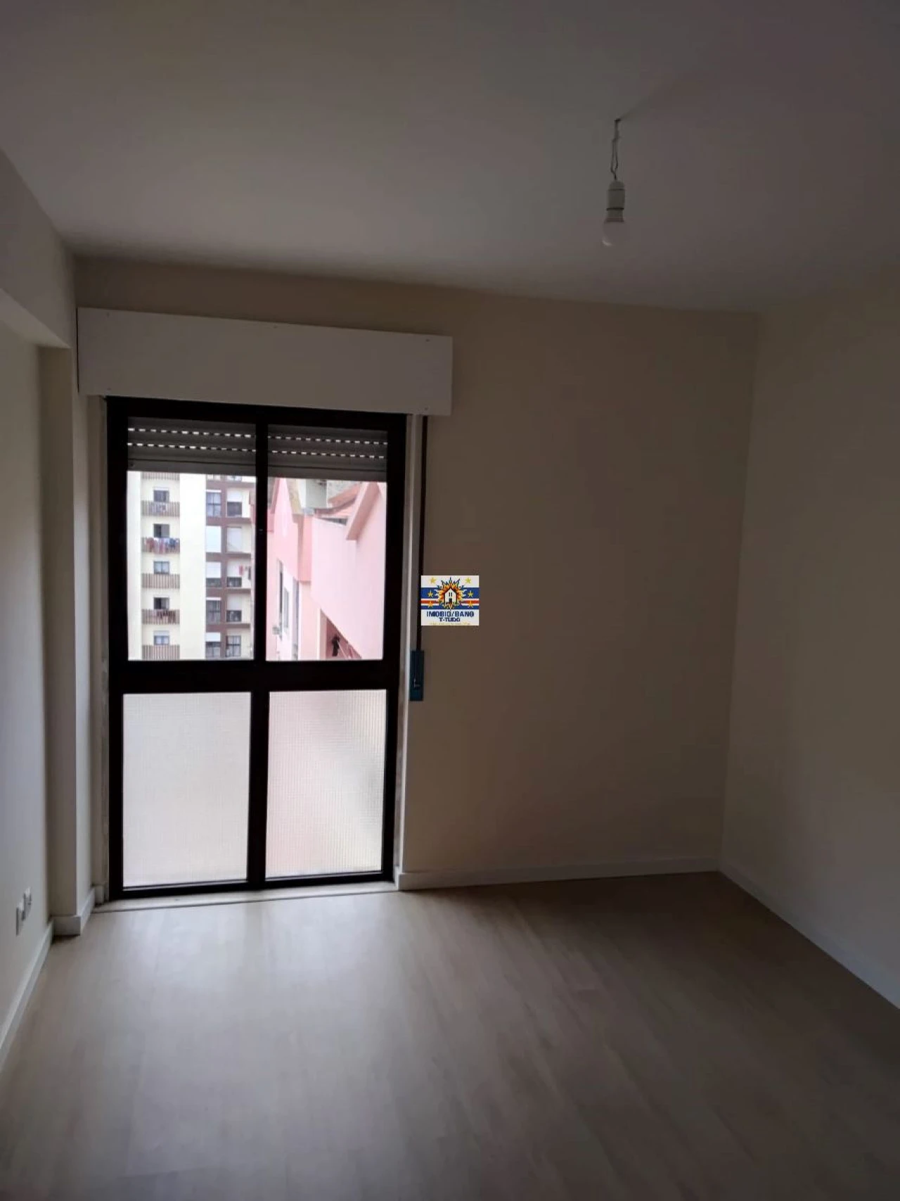 Apartamento T2 para Venda em Algueirão-Mem Martins Foto 18