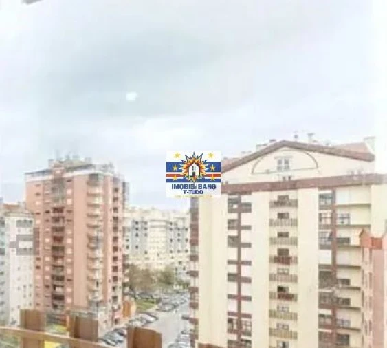 Apartamento T2 para Venda em Algueirão-Mem Martins Foto 2