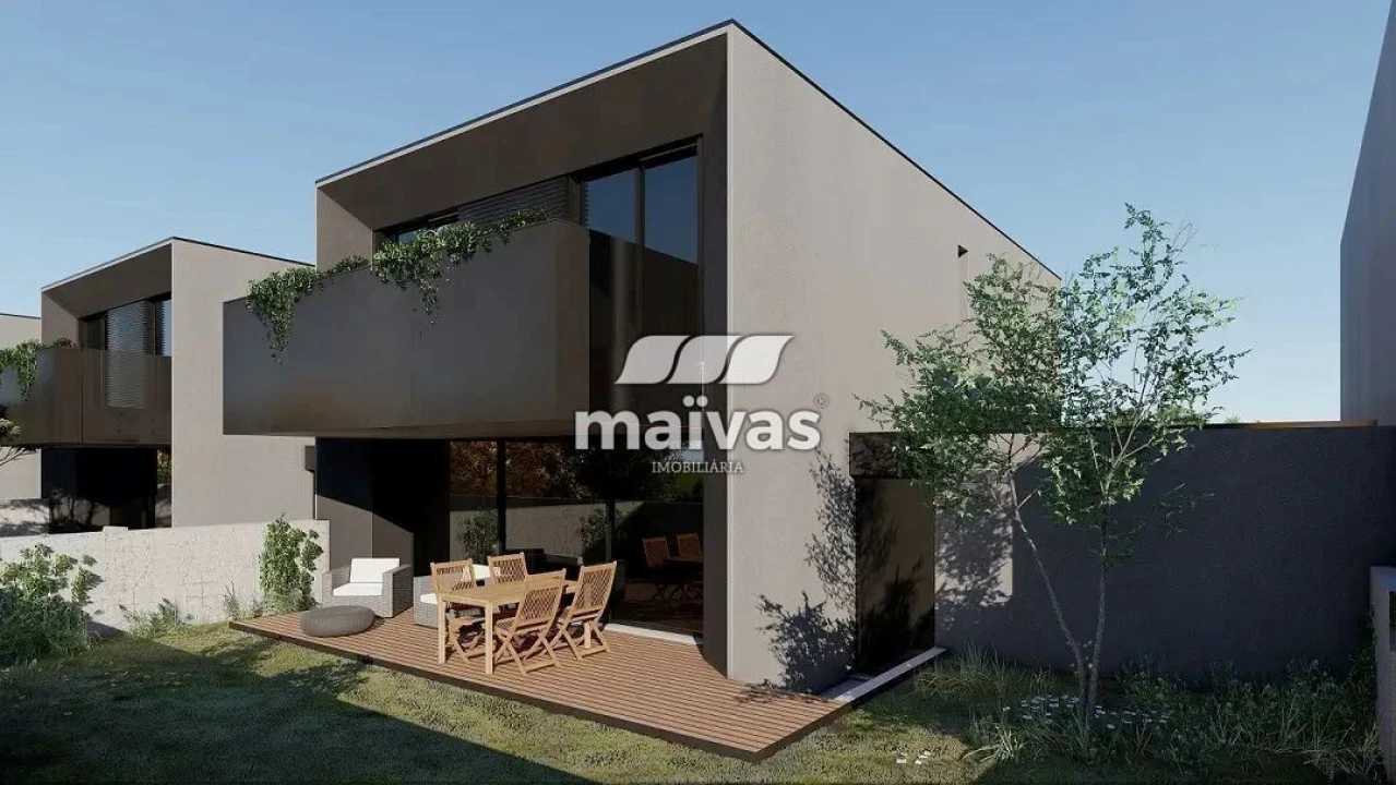 Moradia T3 para Venda em Mire de Tibães Foto 33