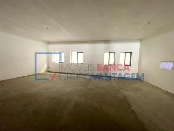 Loja para Venda em São João da Madeira Foto 5