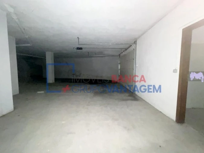 Loja para Venda em São João da Madeira Foto 8