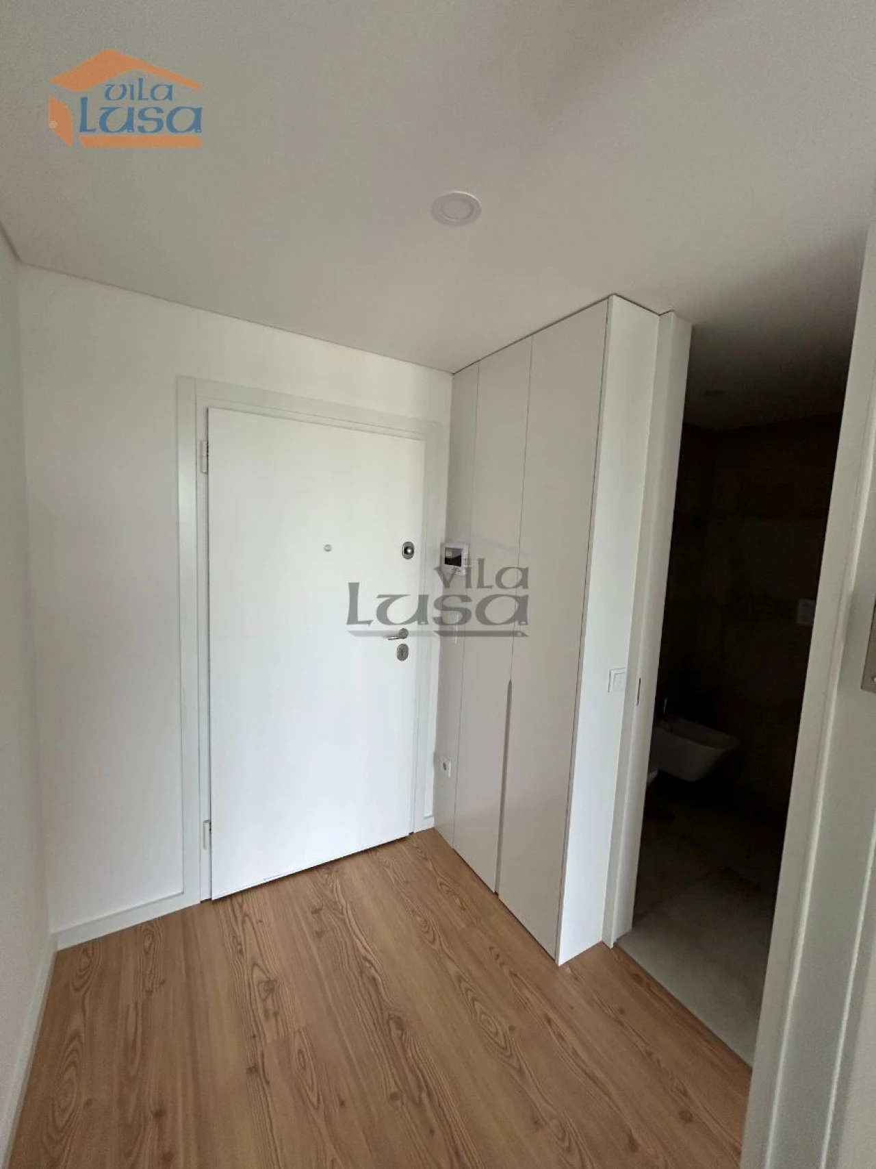 Apartamento T1 para Arrendamento em Paranhos Foto 12