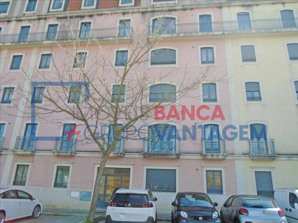 Apartamento T2 para Venda em Oliveira do Douro Foto 1