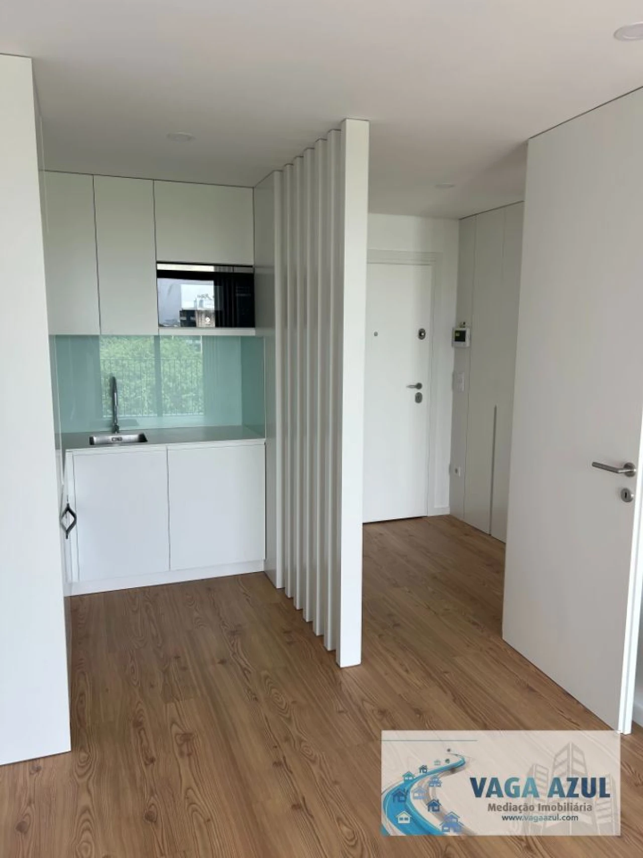 Apartamento T1 para Arrendamento em Paranhos Foto 1