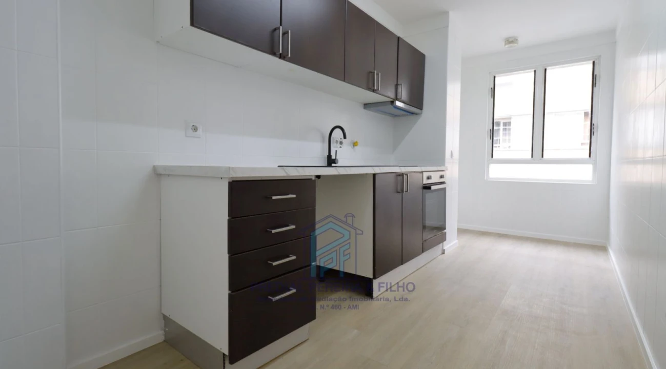 Apartamento T3 para Venda em Baguim do Monte (Rio Tinto) Foto 7