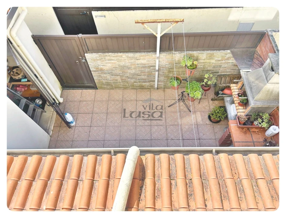 Apartamento T3 para Arrendamento em Arcozelo Foto 14