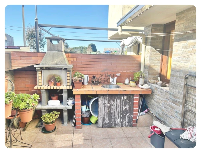 Apartamento T3 para Arrendamento em Arcozelo Foto 2