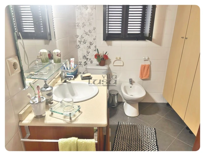 Apartamento T3 para Arrendamento em Arcozelo Foto 10