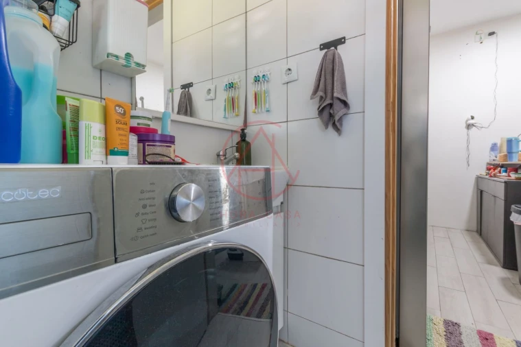 Apartamento T1 para Venda em Baixa da Banheira e Vale da Amoreira Foto 7