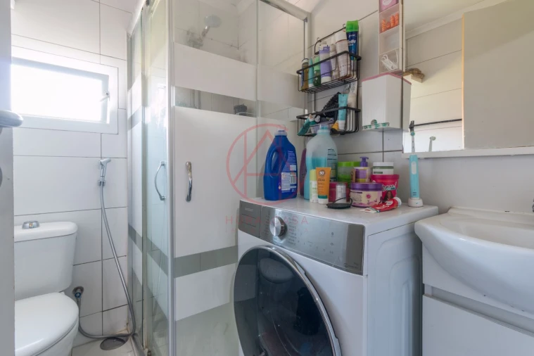 Apartamento T1 para Venda em Baixa da Banheira e Vale da Amoreira Foto 5