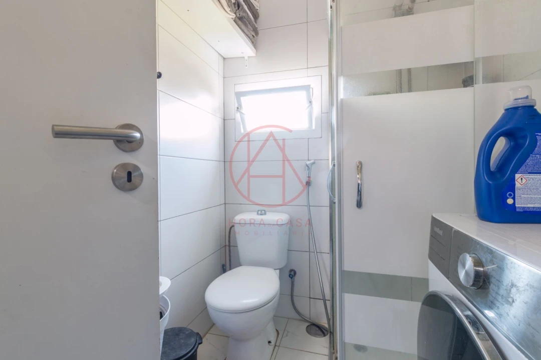 Apartamento T1 para Venda em Baixa da Banheira e Vale da Amoreira Foto 6