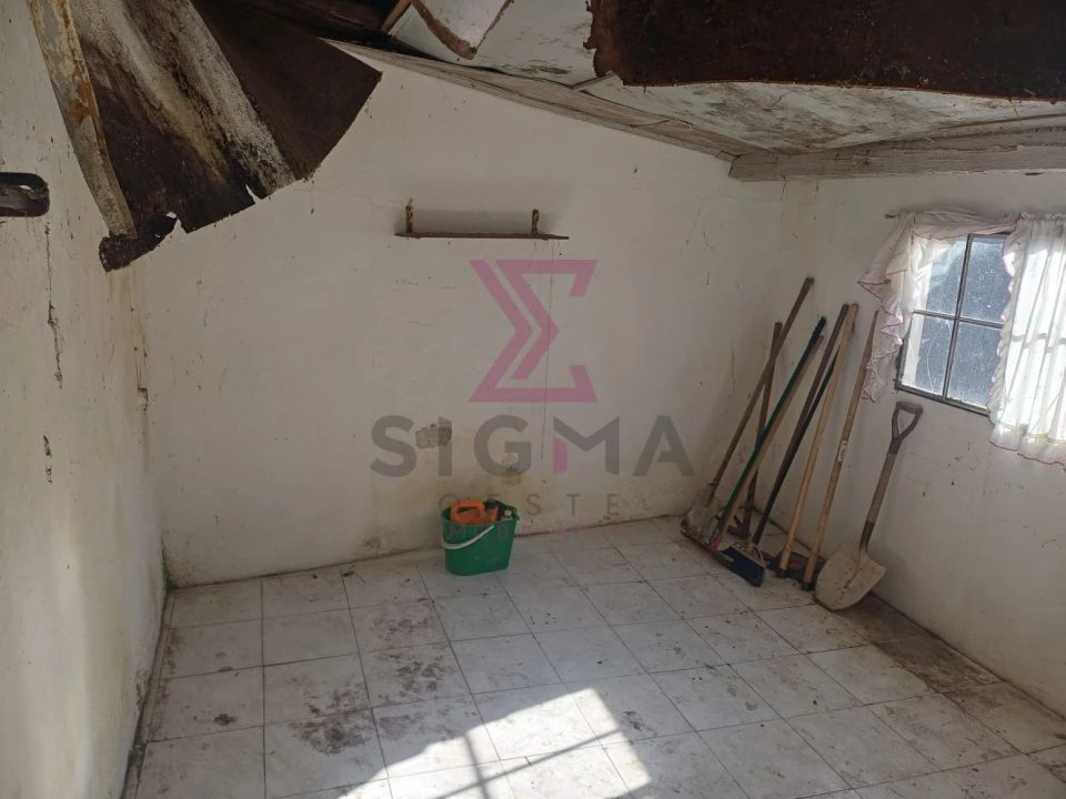 Moradia T2 para Venda em Roliça Foto 6