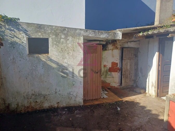 Moradia T2 para Venda em Roliça Foto 14