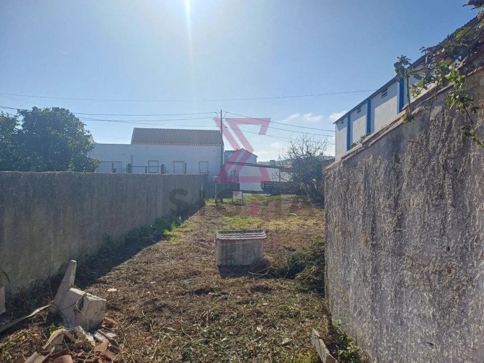 Moradia T2 para Venda em Roliça Foto 2