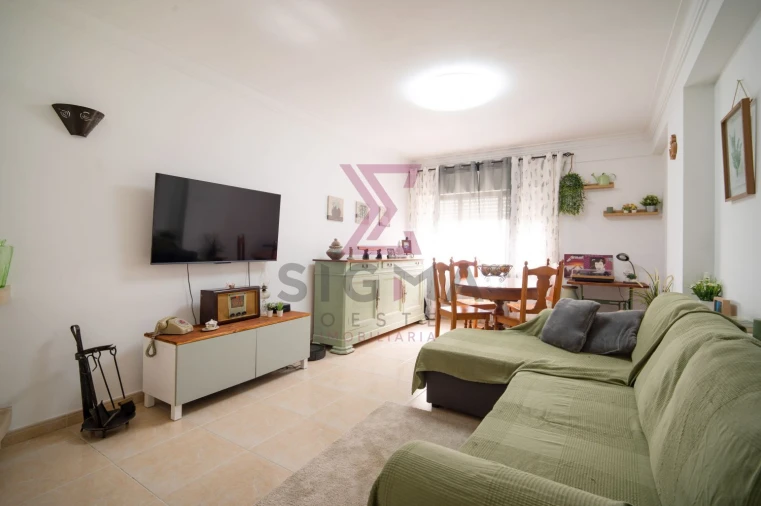 Apartamento T2 para Venda em Cacém e São Marcos Foto 18