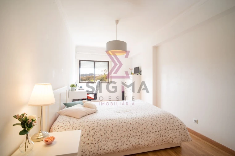 Apartamento T2 para Venda em Cacém e São Marcos Foto 12