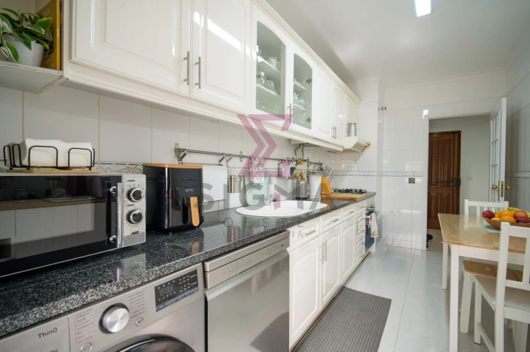 Apartamento T2 para Venda em Cacém e São Marcos Foto 3