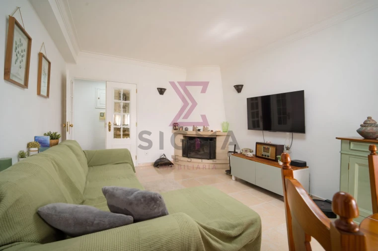 Apartamento T2 para Venda em Cacém e São Marcos Foto 22