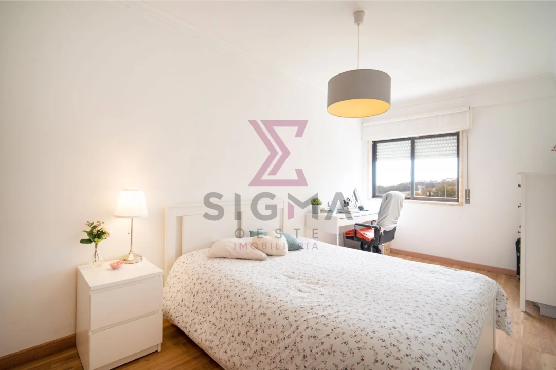 Apartamento T2 para Venda em Cacém e São Marcos Foto 10