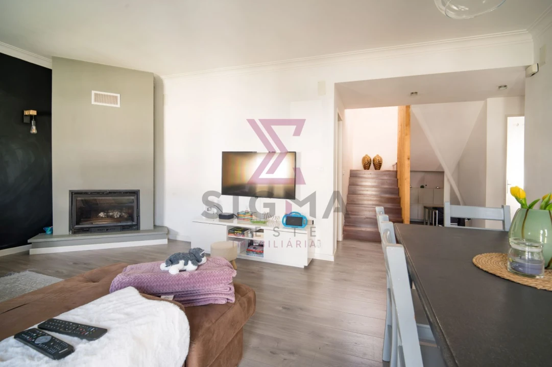 Moradia T3 para Venda em Bombarral e Vale Covo Foto 9