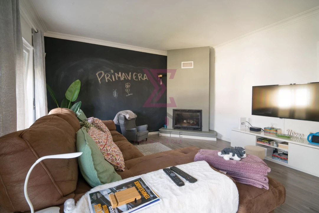 Moradia T3 para Venda em Bombarral e Vale Covo Foto 4