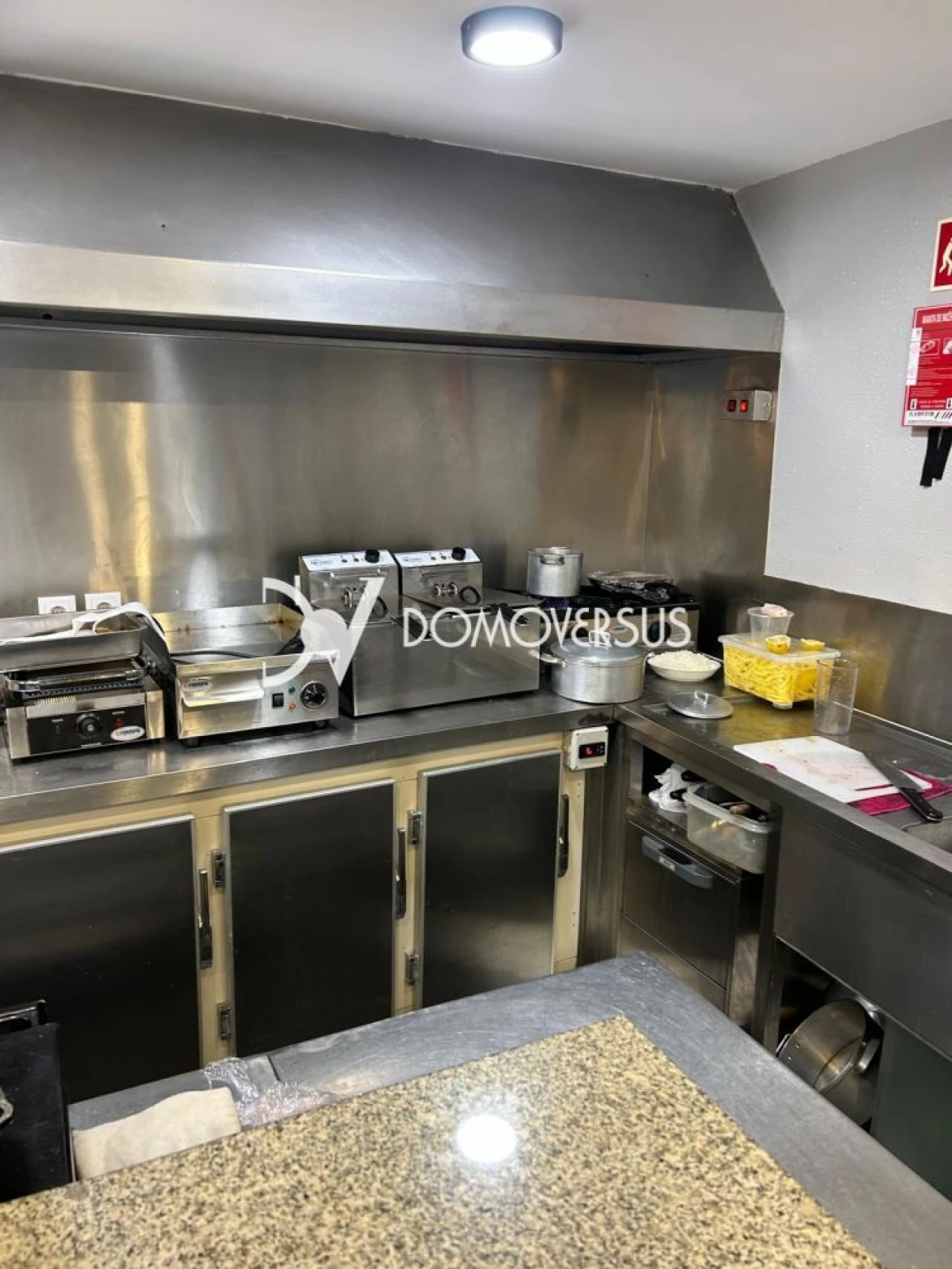 Loja para Trespasse em Paranhos Foto 5