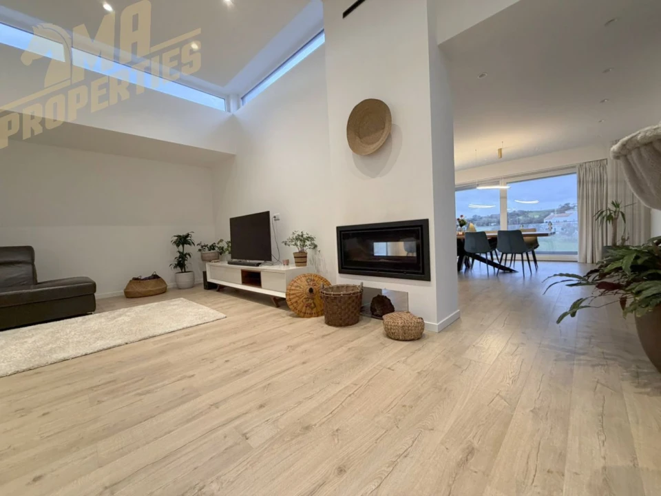 Moradia T5 para Venda em Milharado Foto 4