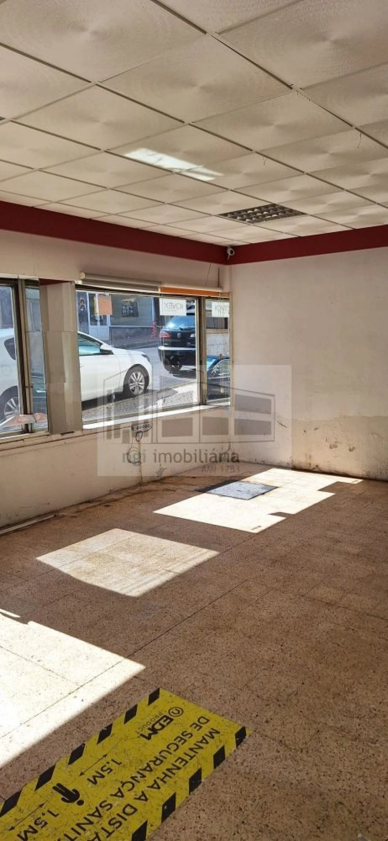 Loja para Trespasse em Odivelas Foto 17