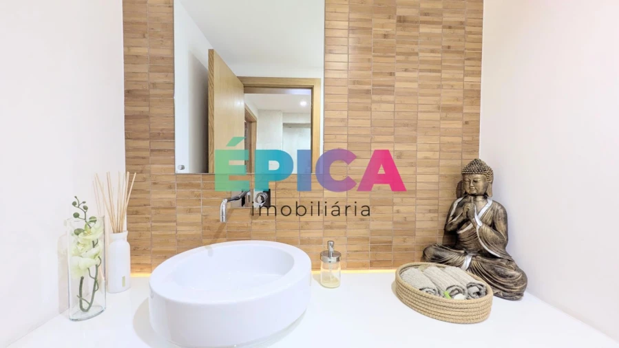 Apartamento T5 para Venda em Lumiar Foto 29