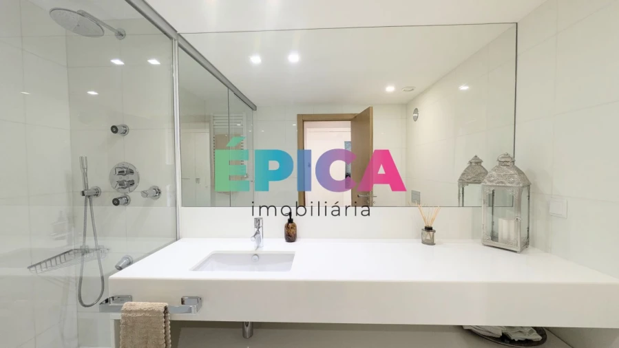 Apartamento T5 para Venda em Lumiar Foto 43