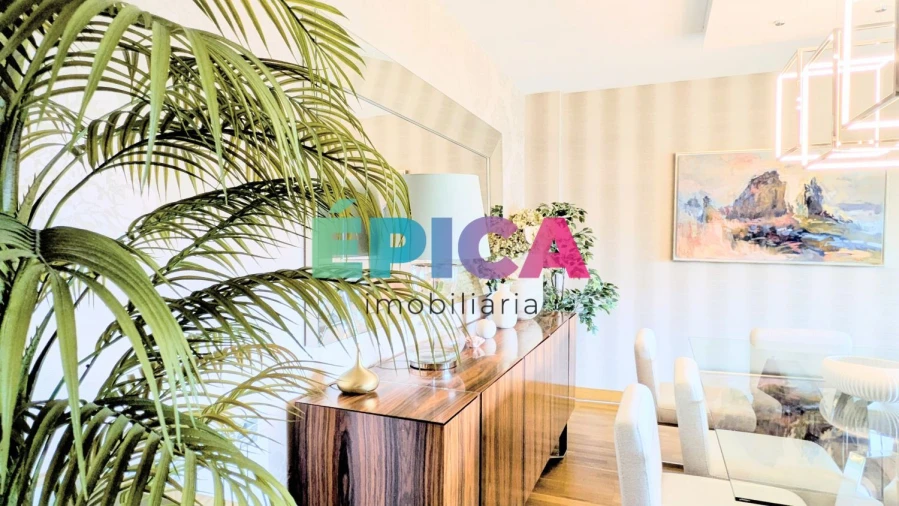 Apartamento T5 para Venda em Lumiar Foto 1