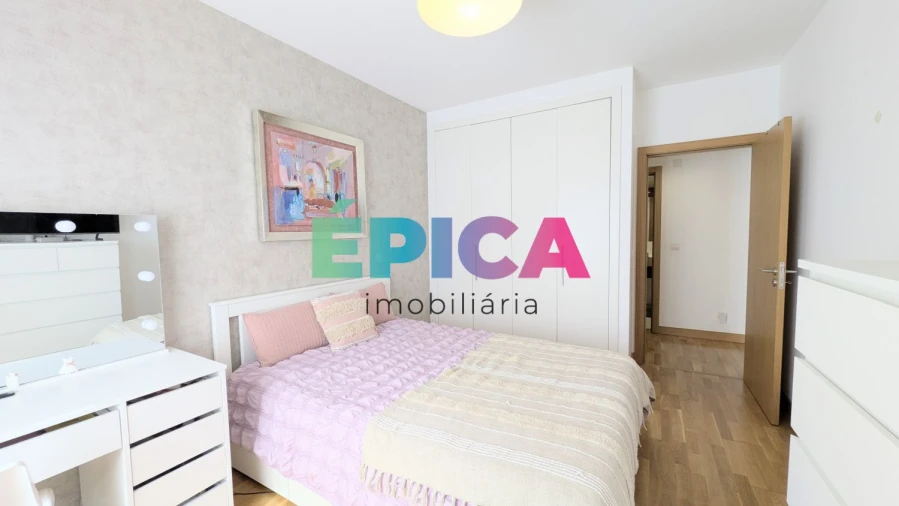 Apartamento T5 para Venda em Lumiar Foto 53