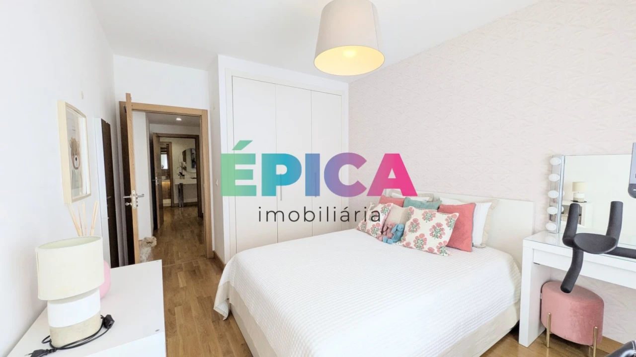 Apartamento T5 para Venda em Lumiar Foto 49