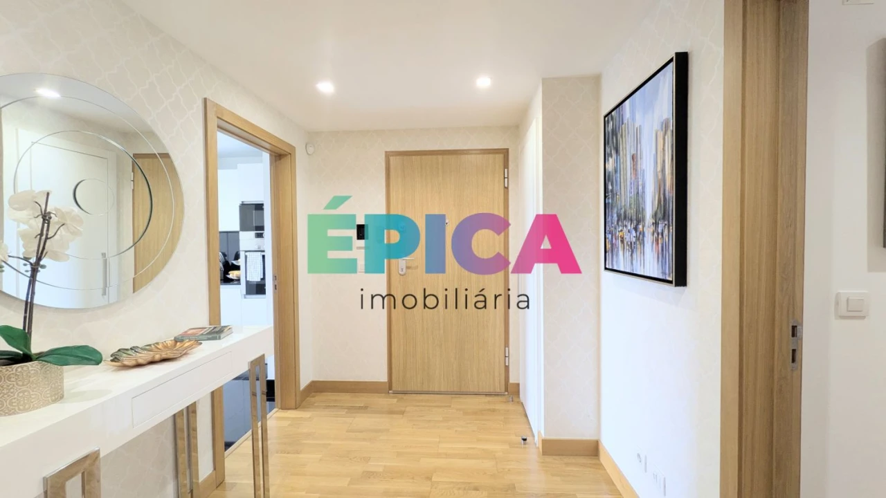 Apartamento T5 para Venda em Lumiar Foto 27