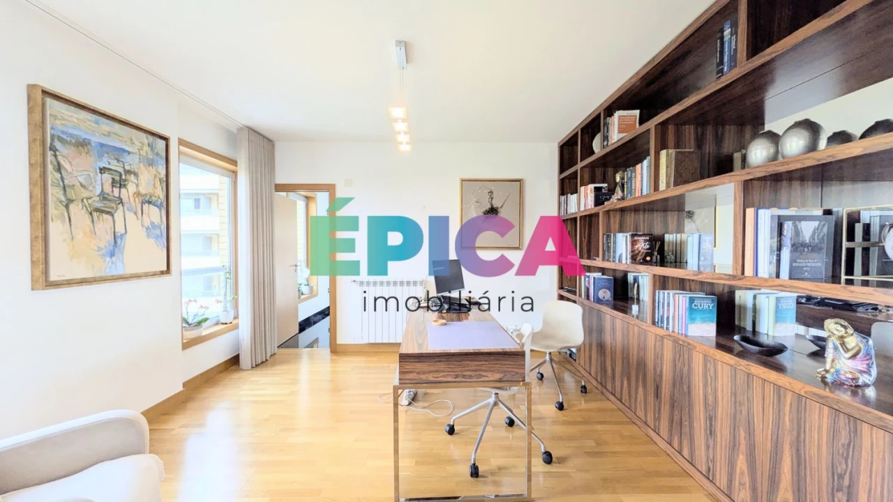 Apartamento T5 para Venda em Lumiar Foto 20