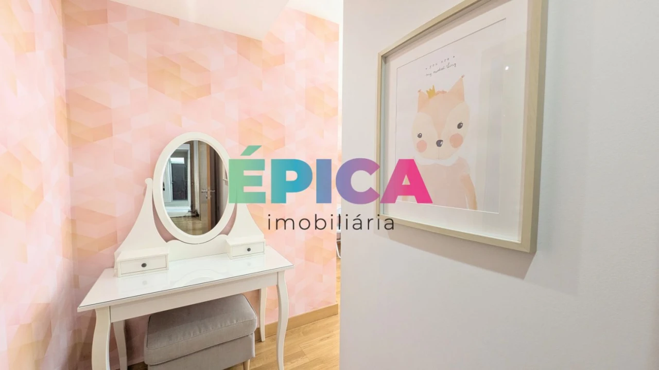 Apartamento T5 para Venda em Lumiar Foto 44