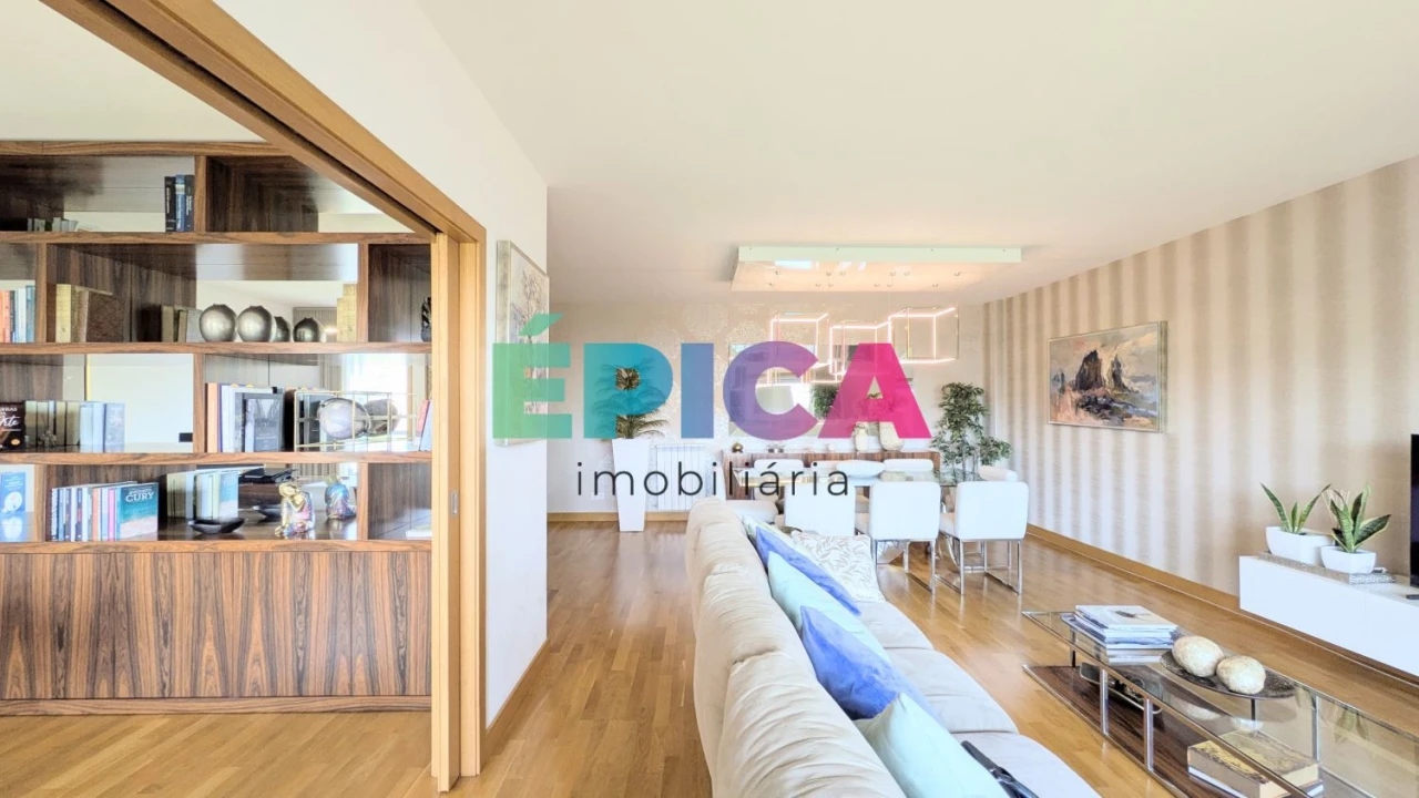 Apartamento T5 para Venda em Lumiar Foto 18