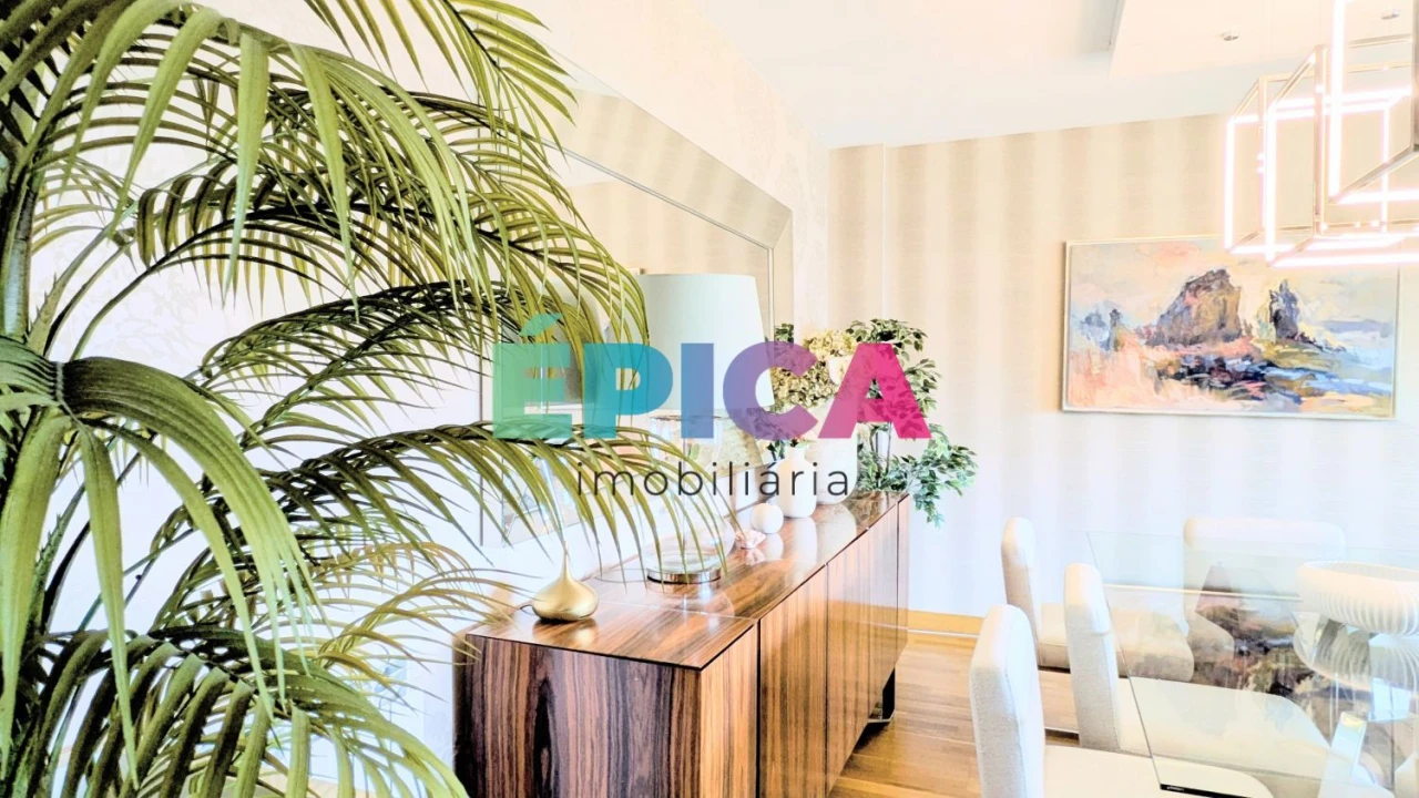 Apartamento T5 para Venda em Lumiar Foto 1