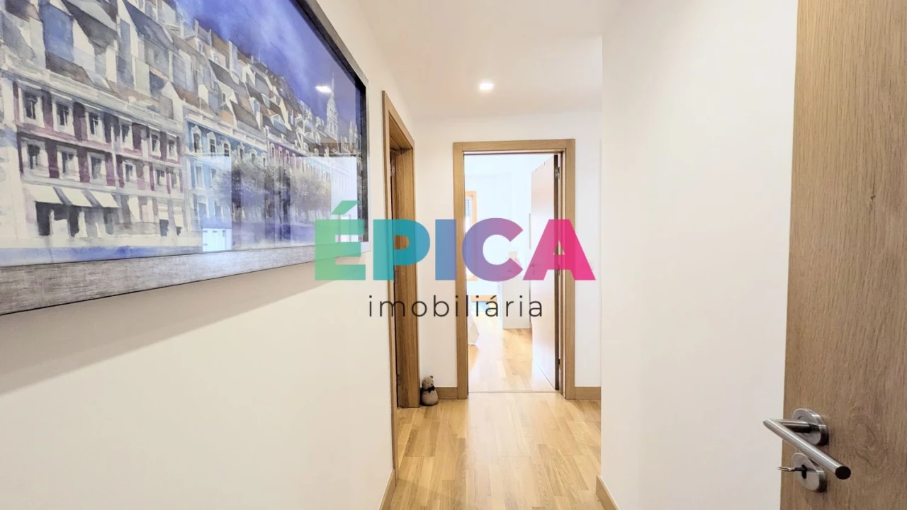 Apartamento T5 para Venda em Lumiar Foto 37