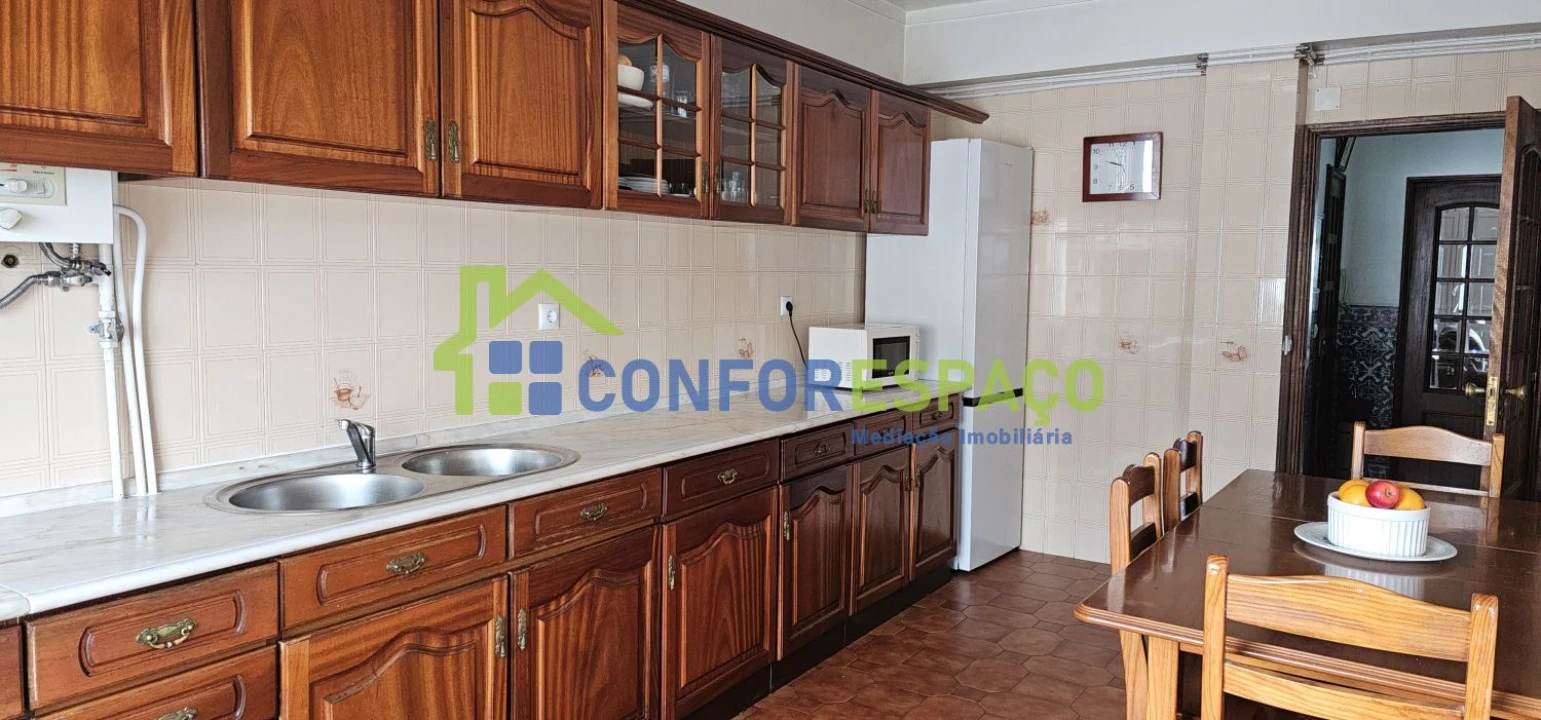 Apartamento T3 para Venda em Castelo Branco Foto 6