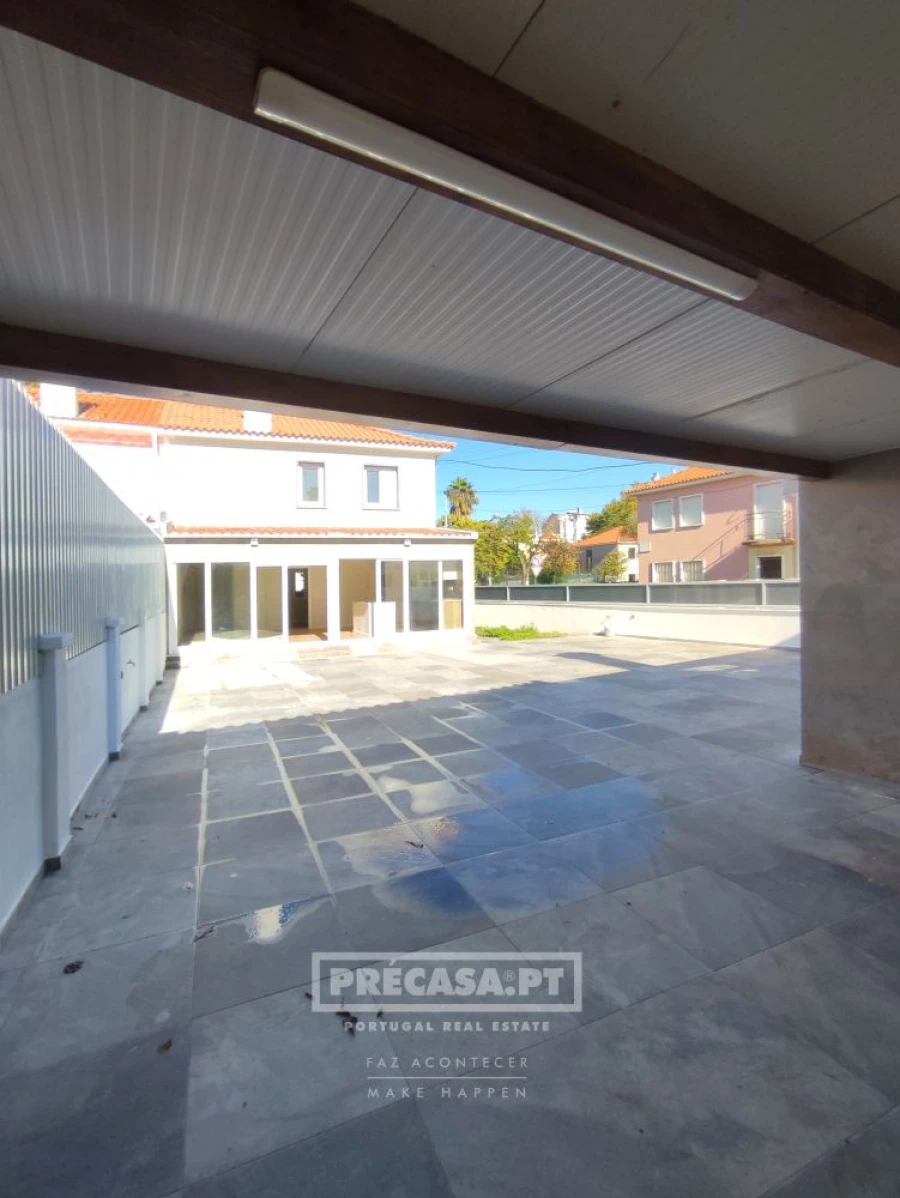 Moradia T3 para Venda em Benfica Foto 26