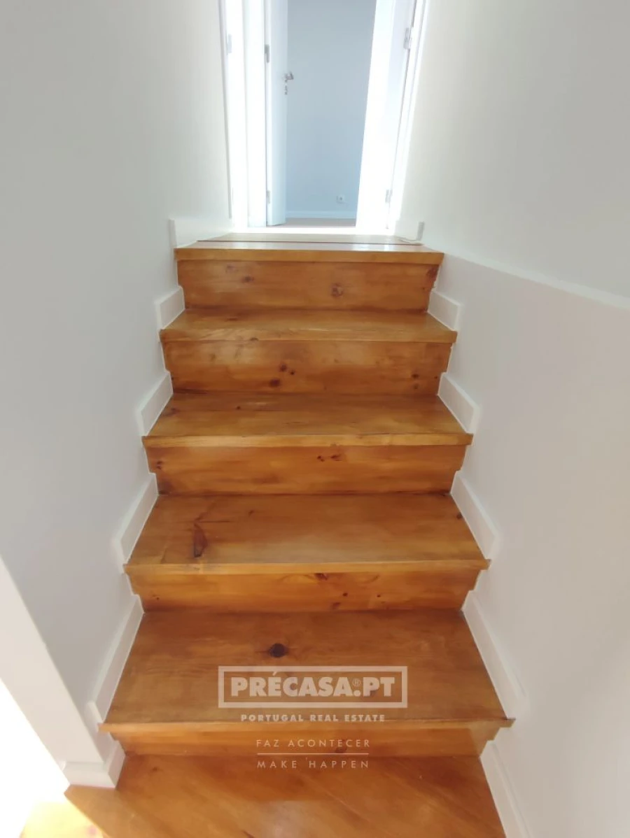Moradia T3 para Venda em Benfica Foto 60