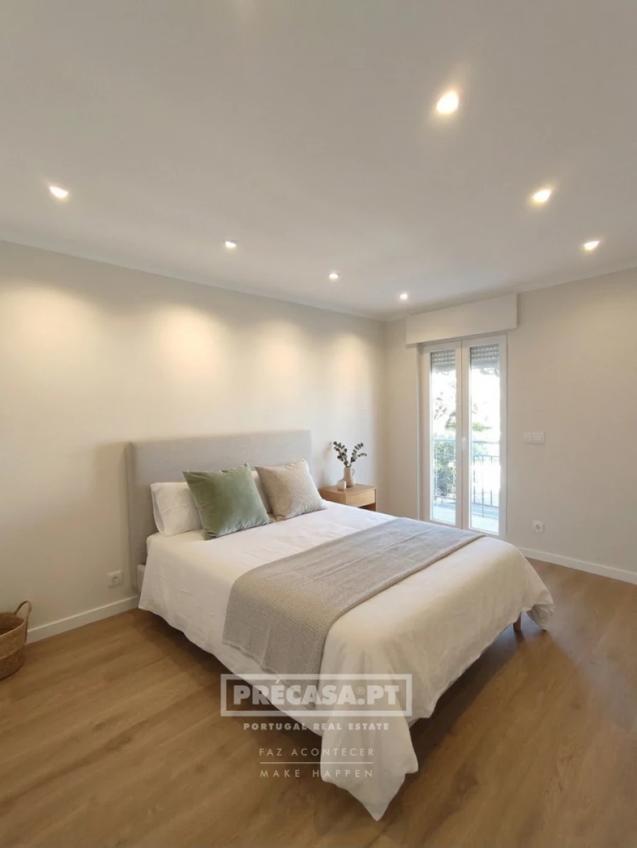 Moradia T3 para Venda em Benfica Foto 73