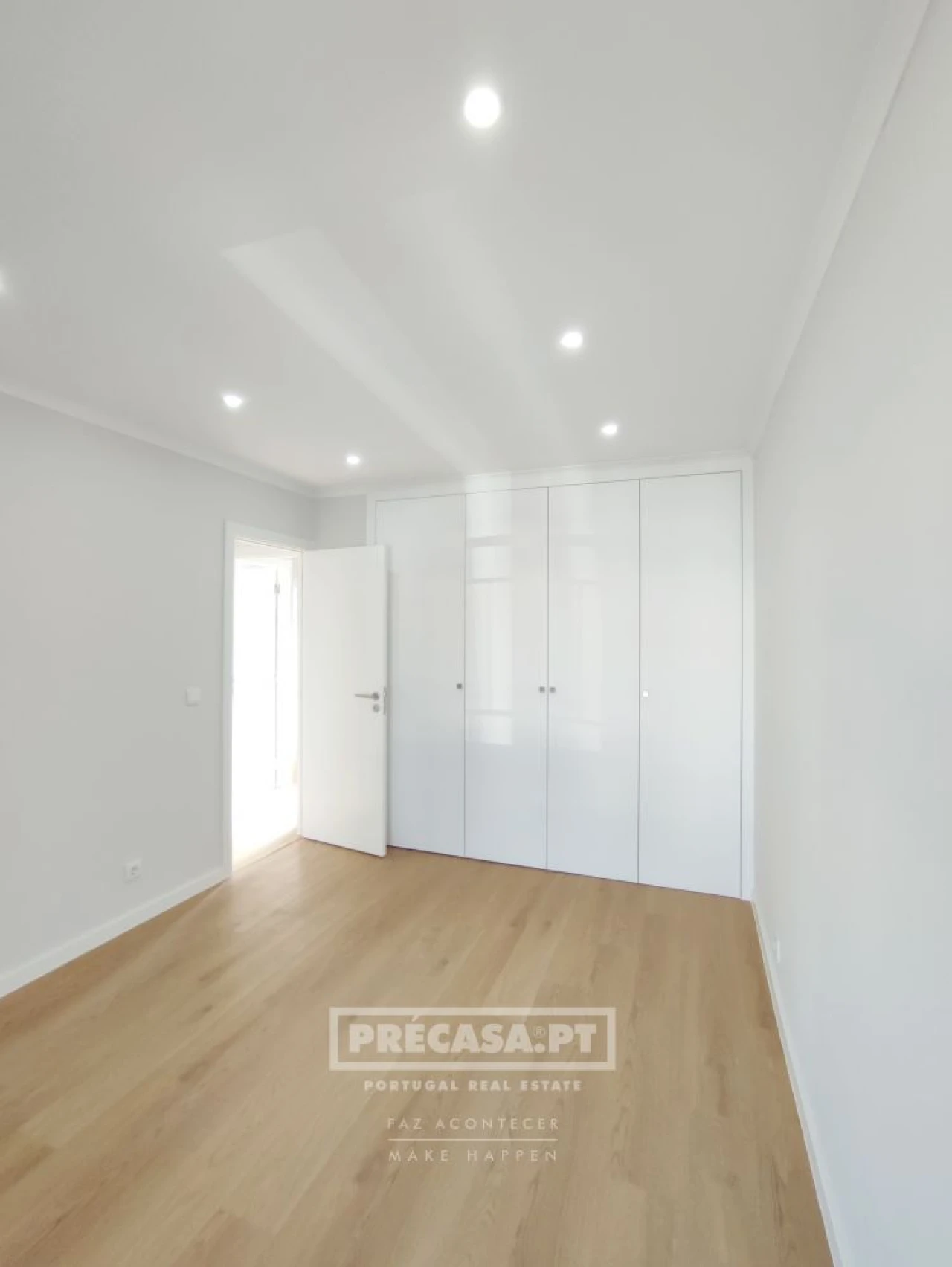 Moradia T3 para Venda em Benfica Foto 74