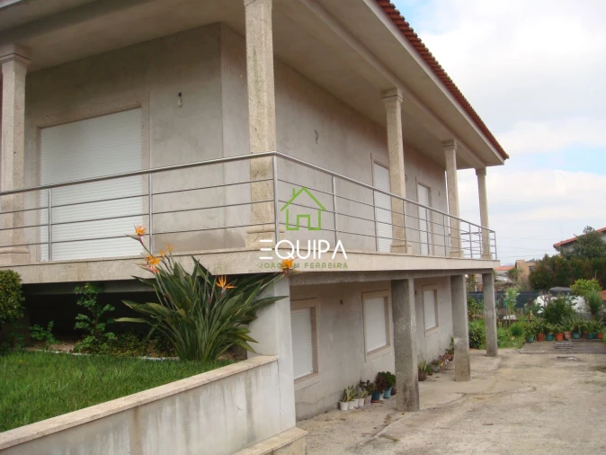 Moradia T3 para Venda em Santo Tirso, Couto (Santa Cristina e São Miguel) e Burgães Foto 6