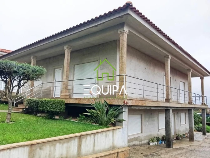 Moradia T3 para Venda em Santo Tirso, Couto (Santa Cristina e São Miguel) e Burgães Foto 10