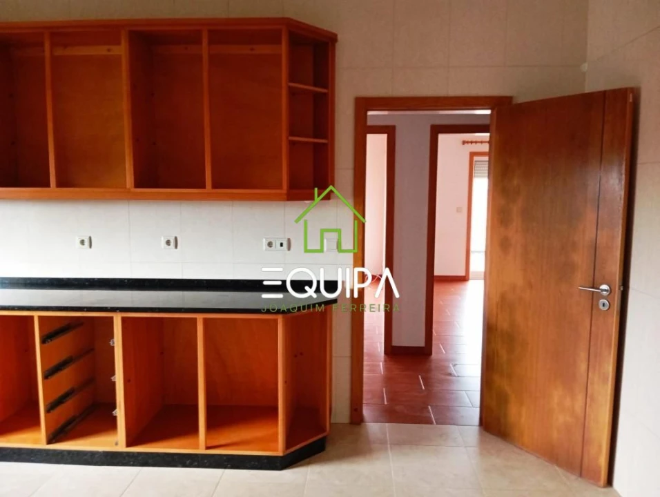 Moradia T3 para Venda em Santo Tirso, Couto (Santa Cristina e São Miguel) e Burgães Foto 18